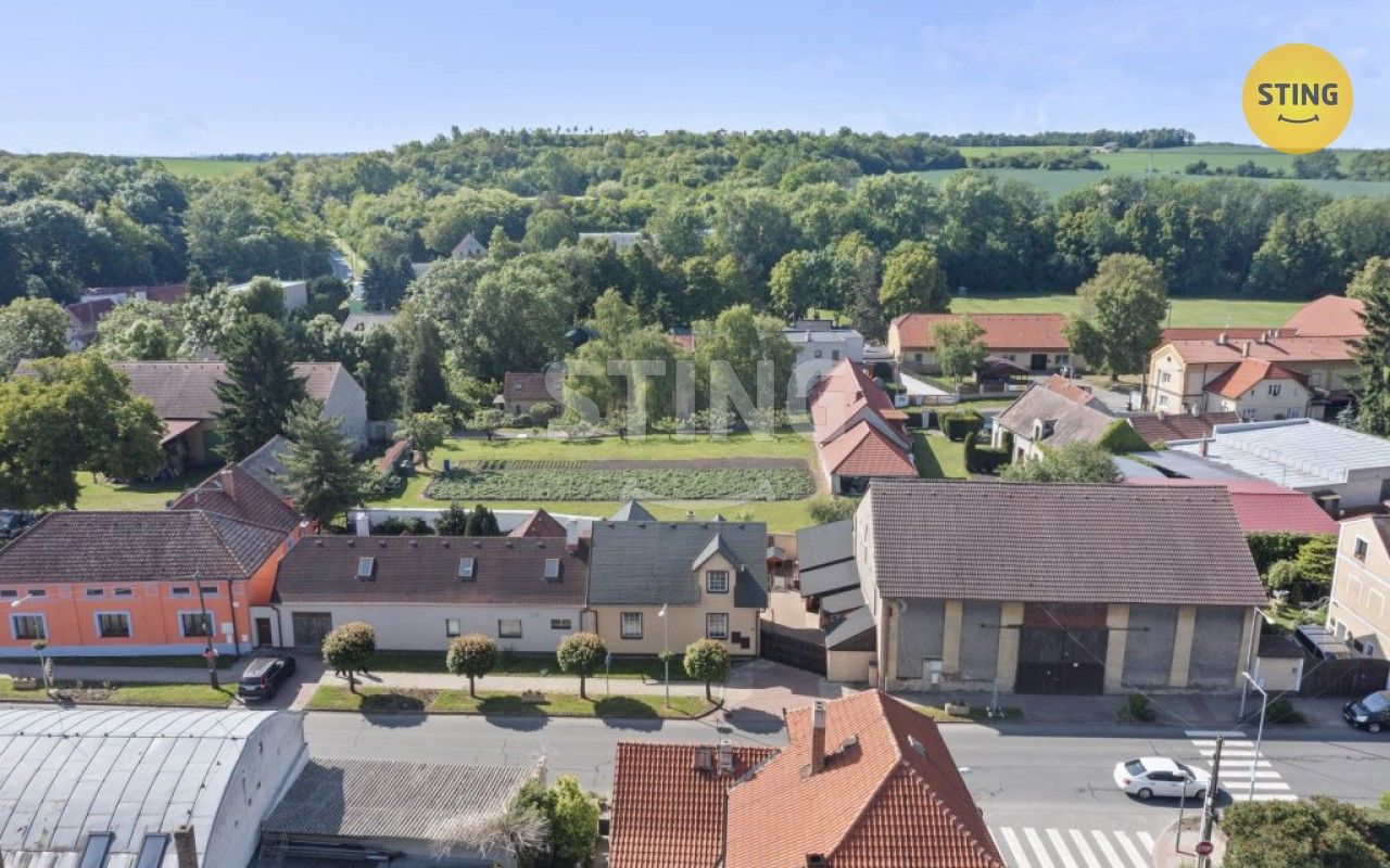 Prodej rodinný dům - Veleň, 120 m²