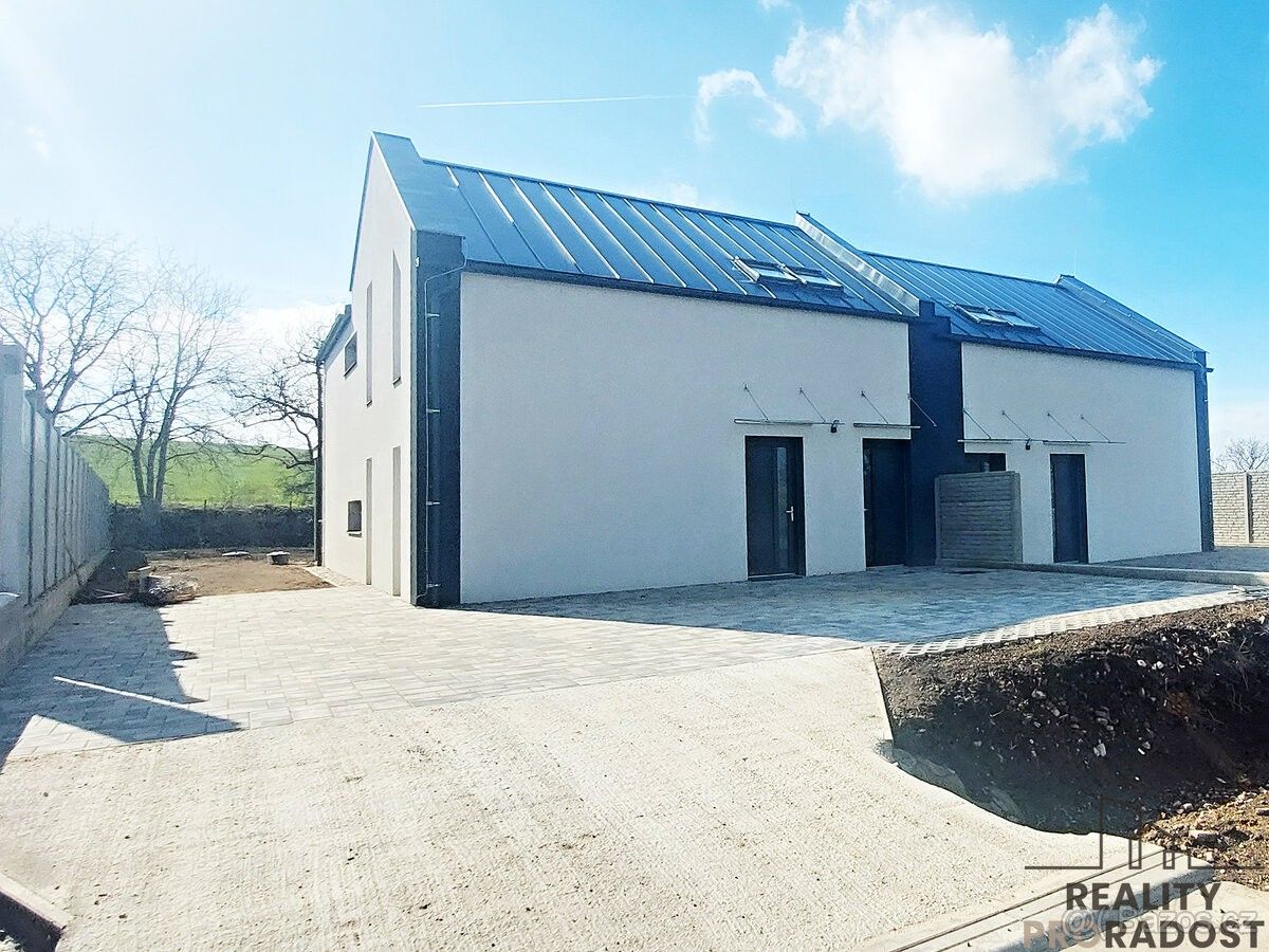 Prodej dům - Otnice, 683 54, 500 m²