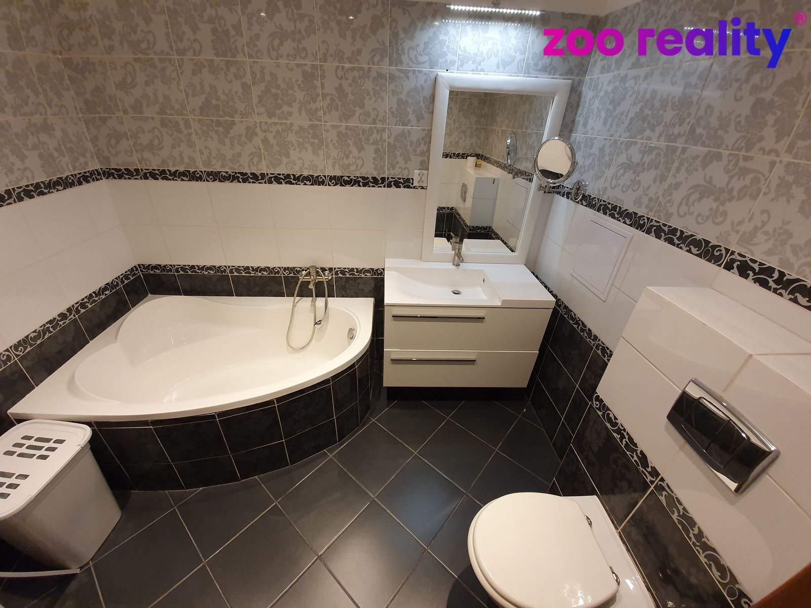2+kk, Čechova, Chomutov, 69 m²