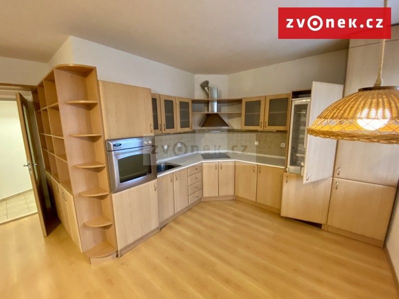 2+kk, Podlesí V, Zlín, 56 m²