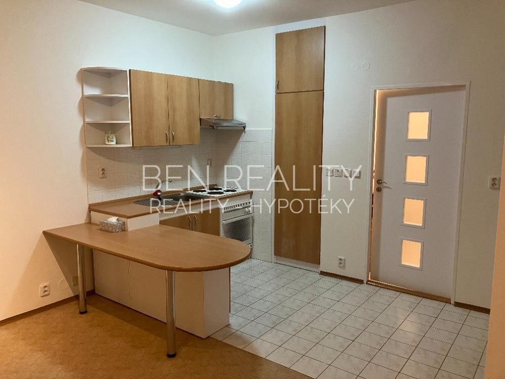 1+1, Zlín, 760 05, 36 m²