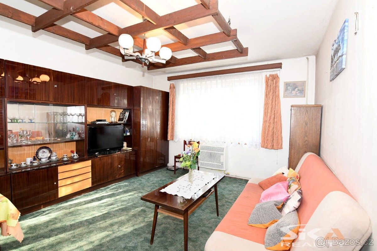 Prodej dům - Louny, 440 01, 260 m²