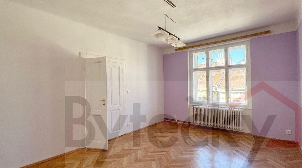 3+kk, Trojická, Praha, 90 m²
