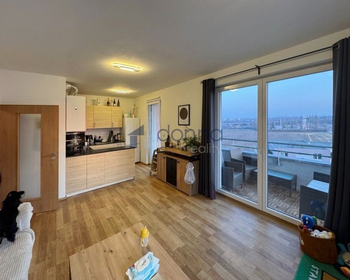 2+kk, Kadečkové, Praha, 57 m²