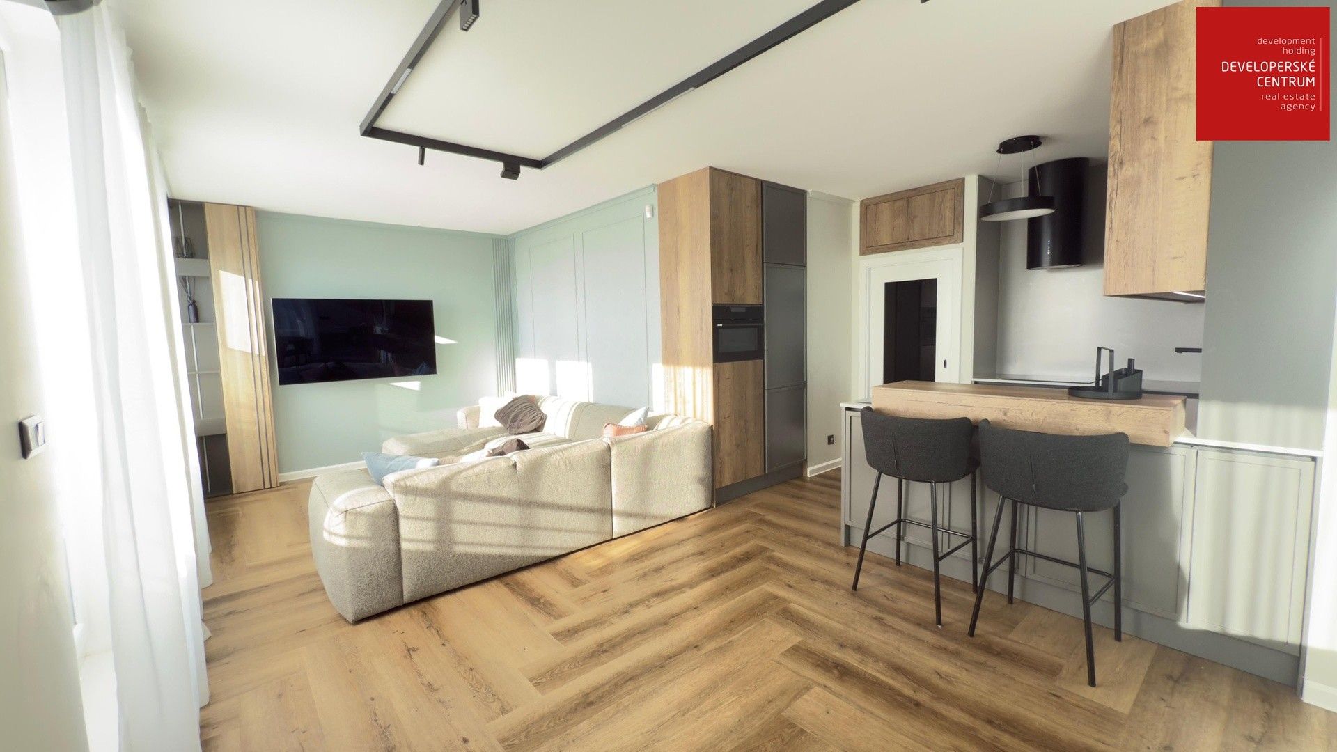 4+kk, Sazovická, Praha, 158 m²