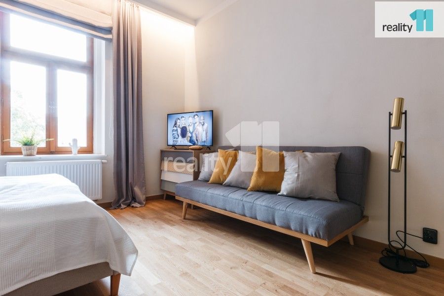 Pronájem byt 1+kk - Ondříčkova, Praha, 25 m²