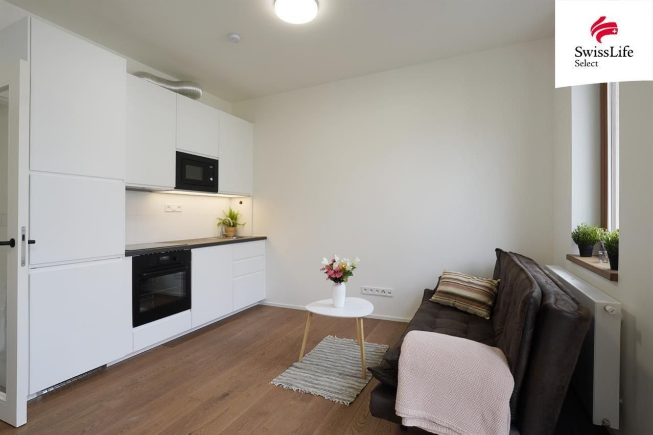 1+kk, Lumírova, Praha, 32 m²