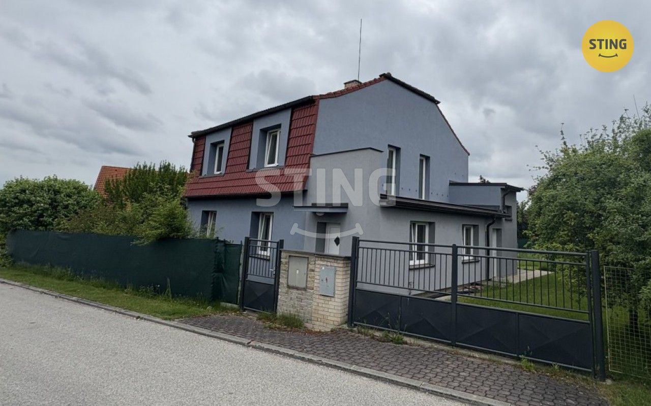 Vily, Witthanova, Včelná, 200 m²