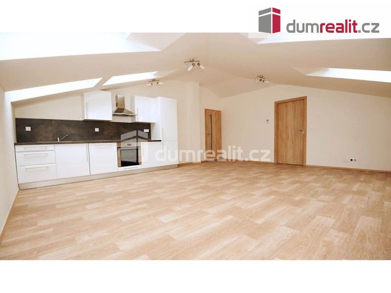 3+kk, P. Bezruče, Neratovice, 67 m²