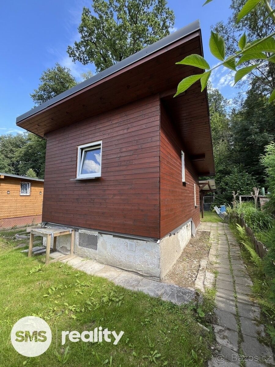 Zahrady, Havířov, 736 01, 600 m²