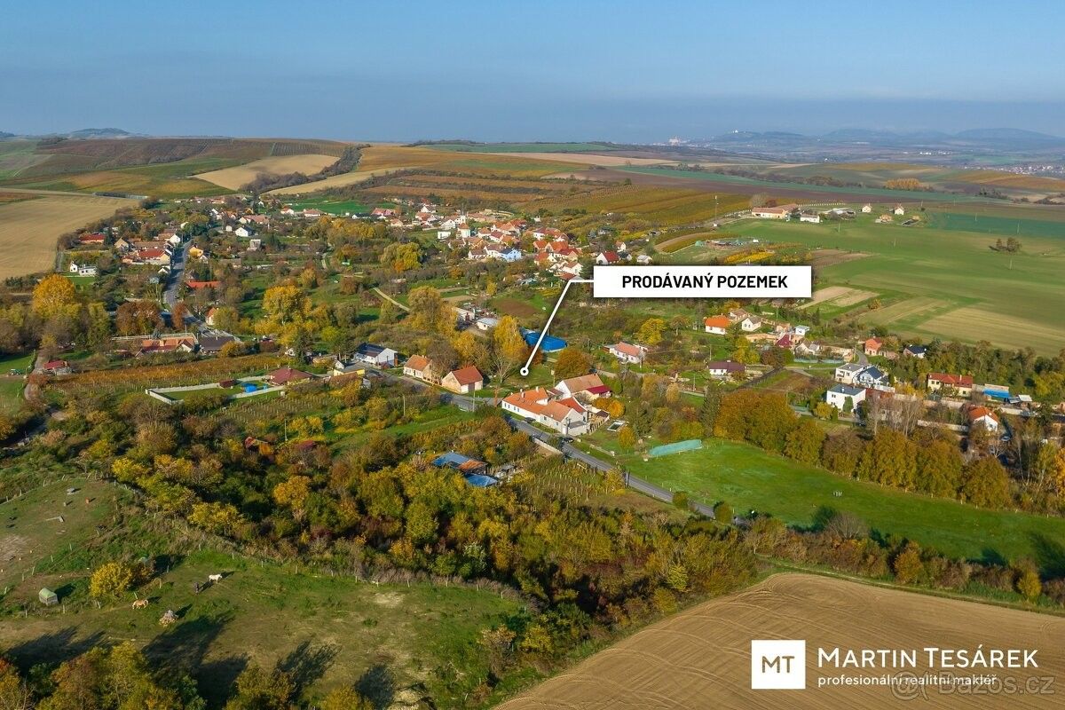 Prodej pozemek pro bydlení - Valtice, 691 42, 1 448 m²