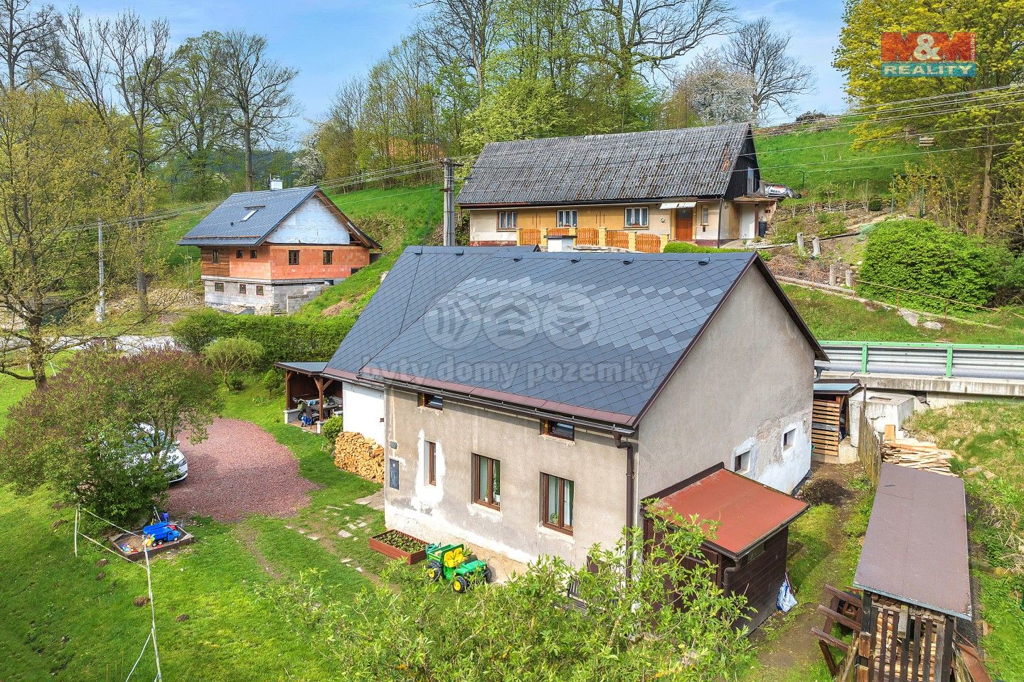 Rodinné domy, Pěkov, Police nad Metují, 126 m²