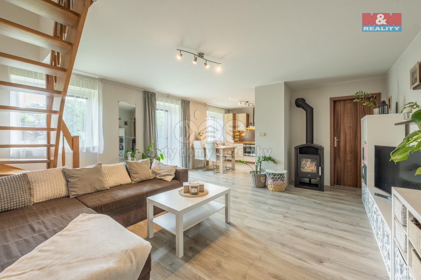 Prodej rodinný dům - Knovíz, 100 m²