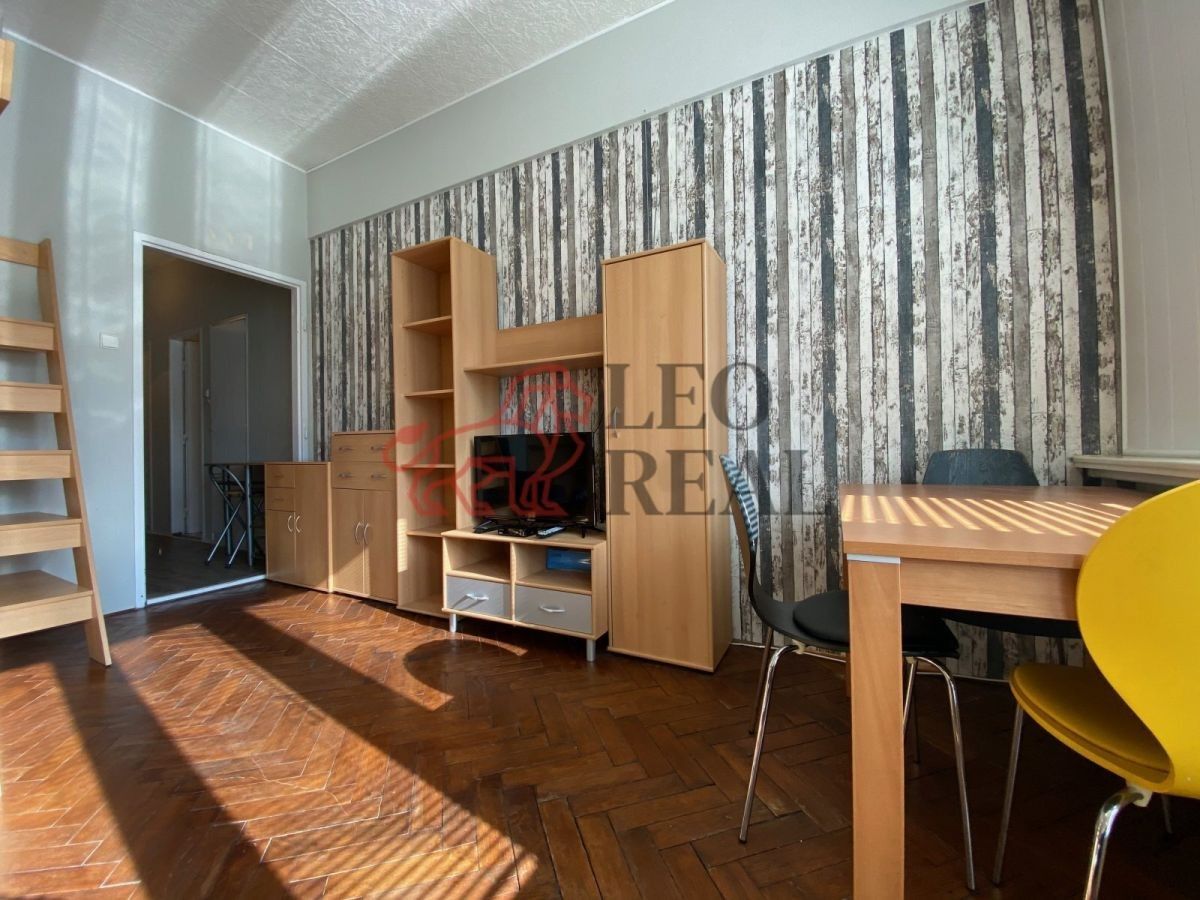 Pronájem byt 1+1 - Stroupežnického, Praha, 30 m²