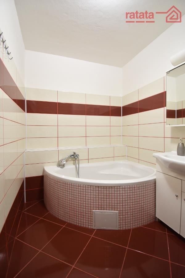 2+1, 17. listopadu, Chomutov, 56 m²