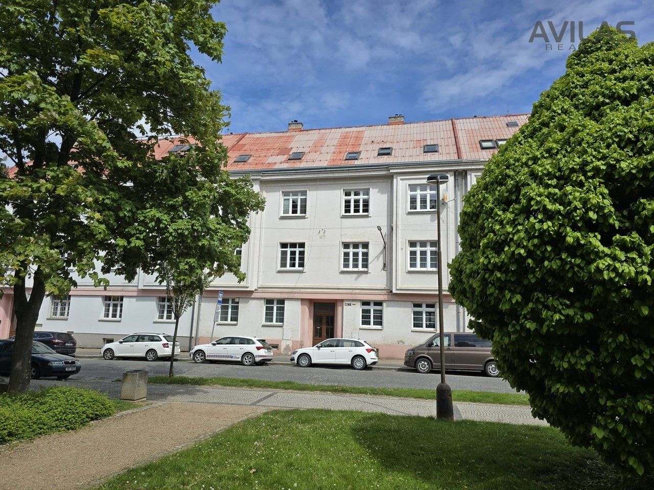 1+1, Husova, Benešov, 66 m²