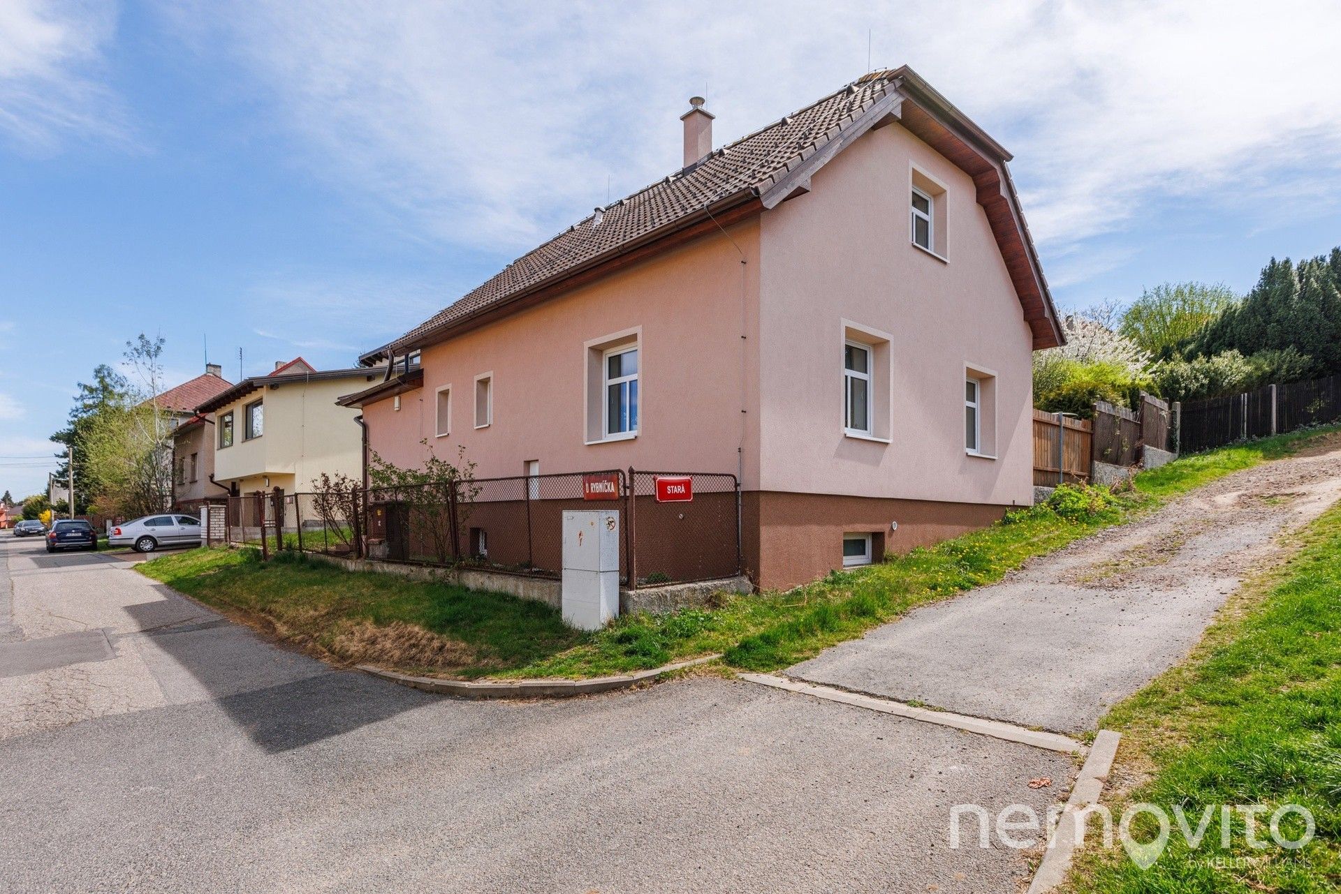 Ostatní, U Rybníčka, Hořovice, 135 m²