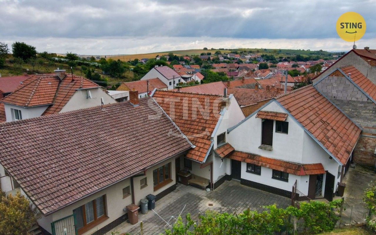 Prodej rodinný dům - Šardice, 145 m²