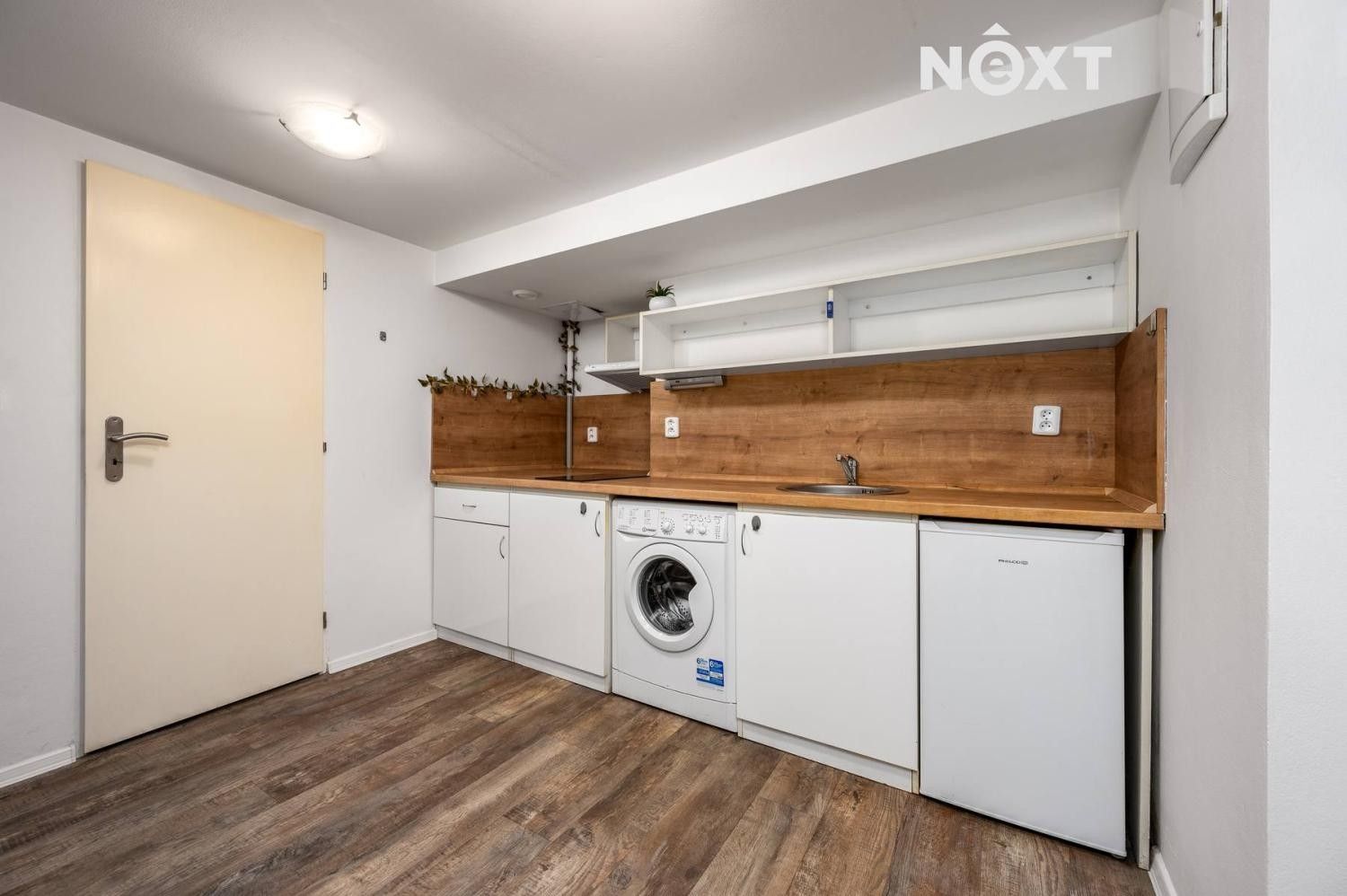 1+1, Ďáblická, Praha, 33 m²
