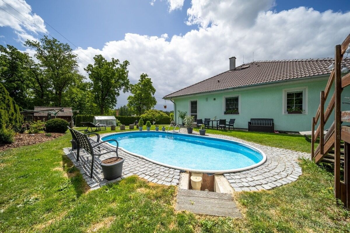Ostatní, Neznašov, 373 02, 1 267 m²