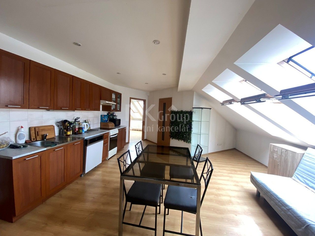 Pronájem byt 2+kk - Primátorská, Praha, 71 m²