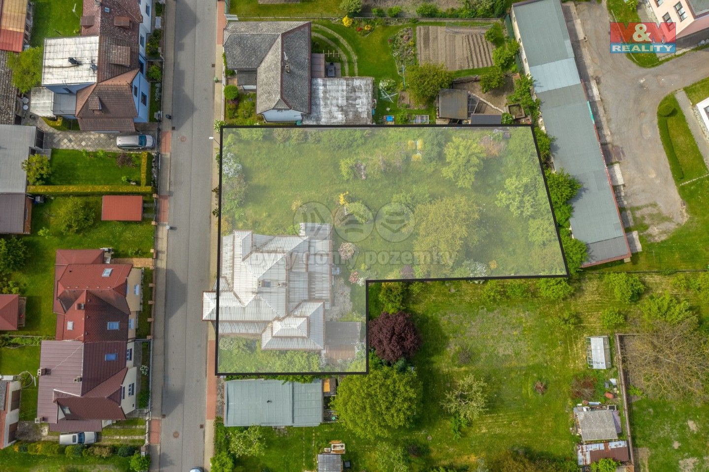 Prodej rodinný dům - Husova, Bělá pod Bezdězem, 240 m²