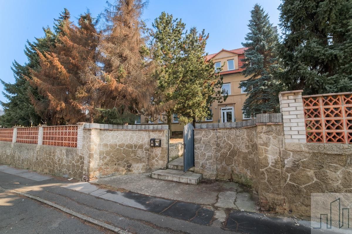 Ostatní, Petra Bezruče, Bílina, 1 100 m²