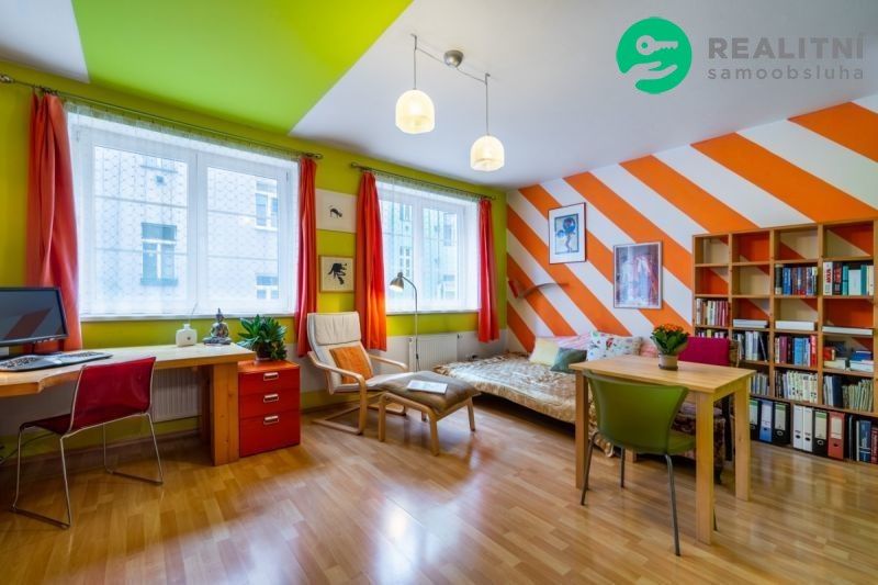 Ostatní, Praha, 180 00, 32 m²