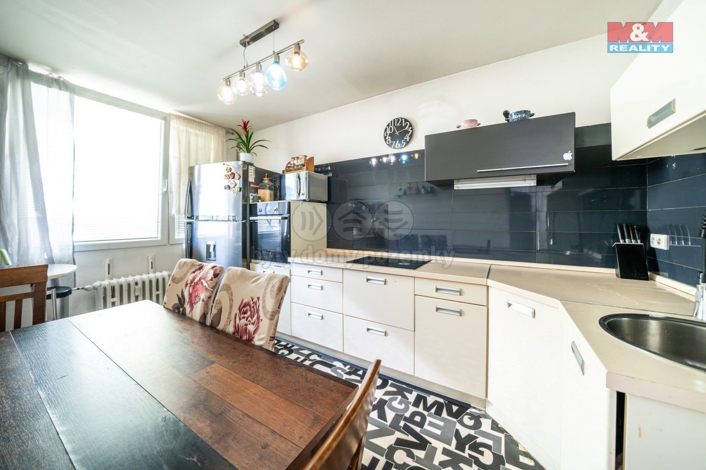 Prodej byt 3+1 - Hurbanova, Praha, 58 m²