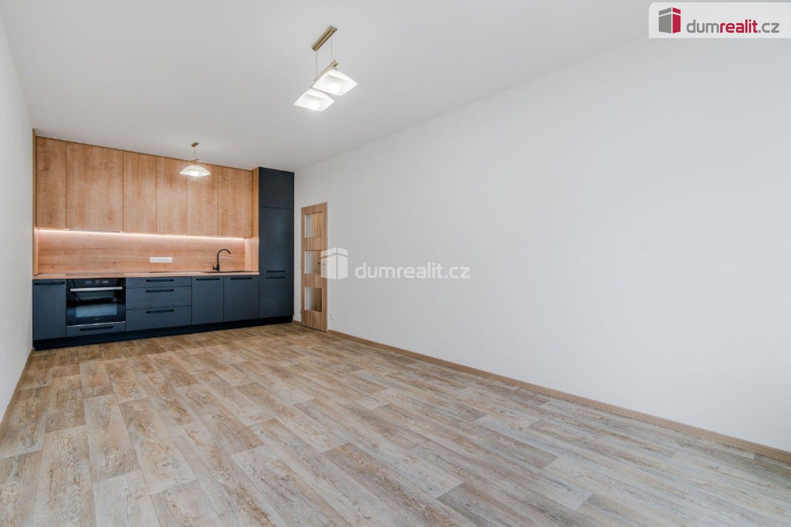 2+kk, Zakšínská, Praha, 52 m²