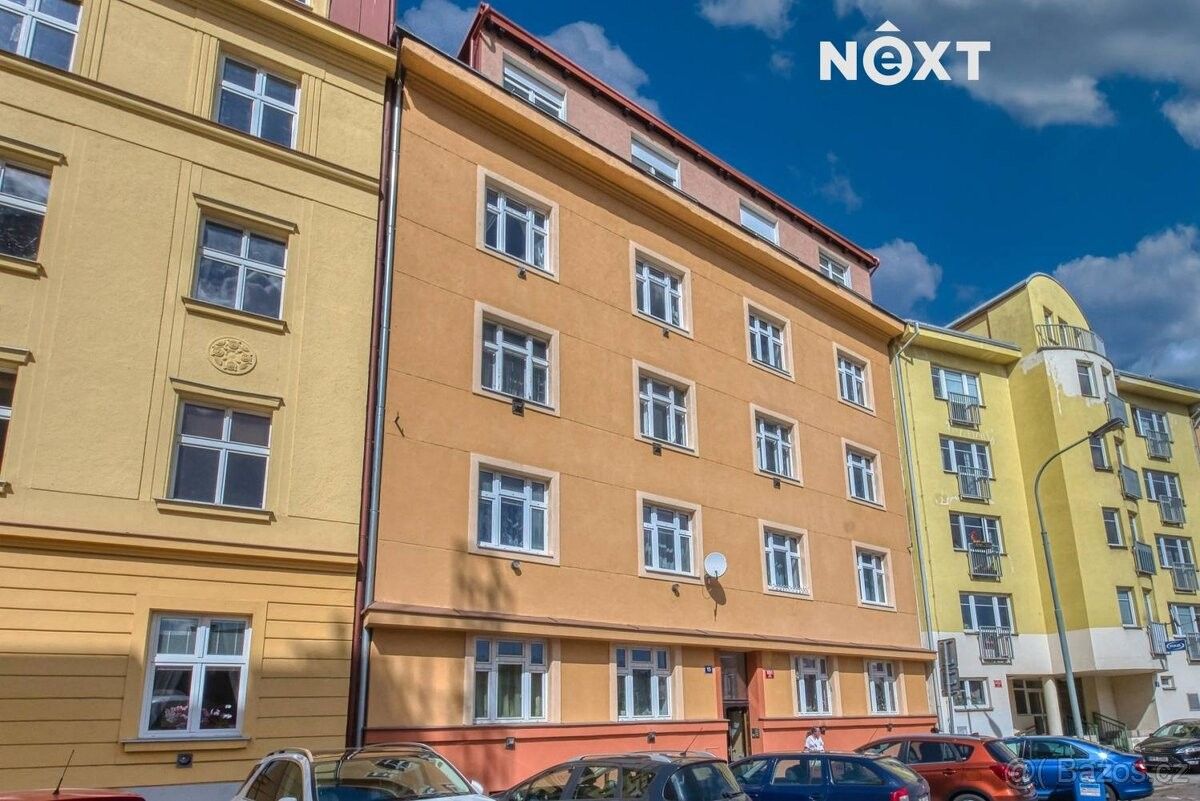 2+kk, Praha, 180 00, 62 m²
