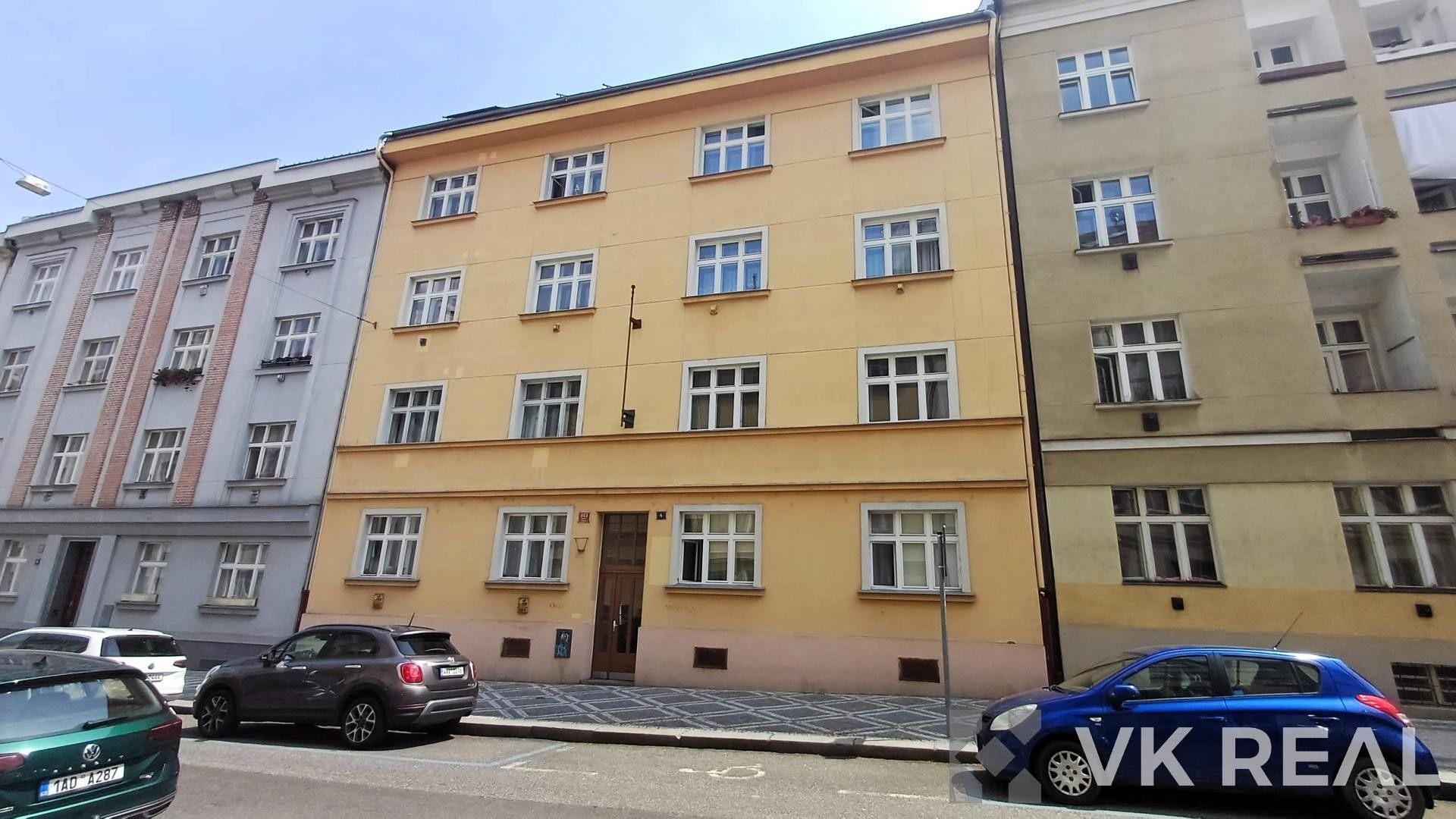 Prodej byt 1+kk - N. A. Někrasova, Praha, 32 m²