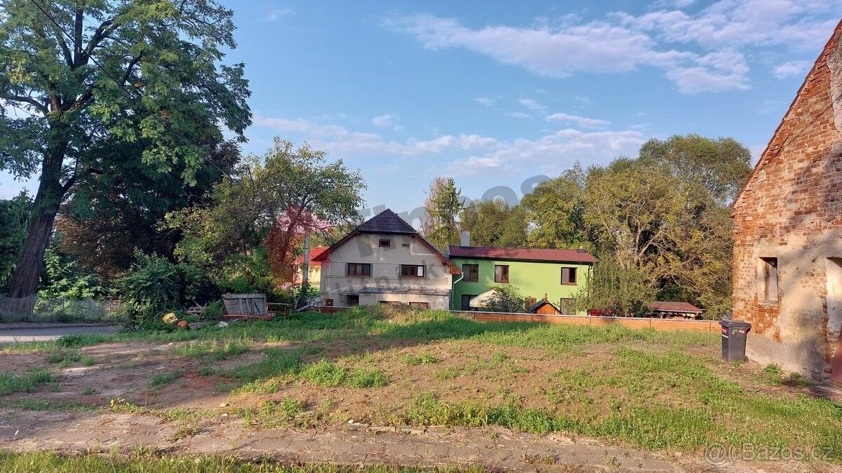 Prodej dům - Morkovice-Slížany, 768 33, 736 m²