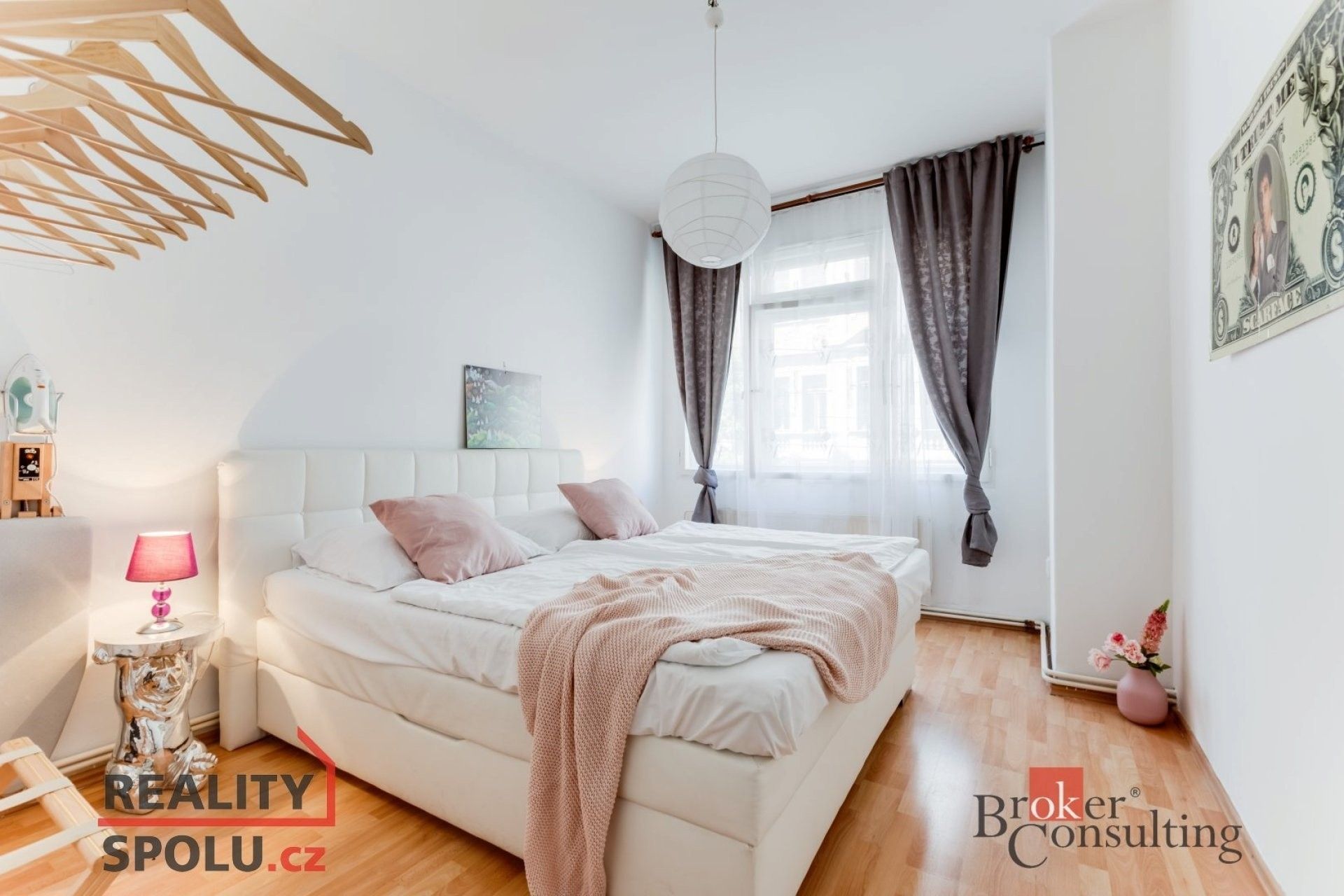 Prodej byt 2+kk - Újezd, Praha, 56 m²