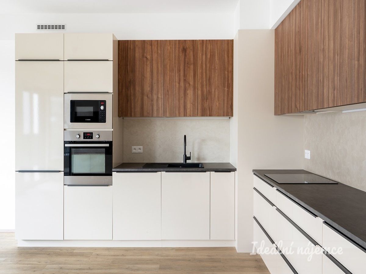 3+kk, Praha 9, Praha, 89 m²
