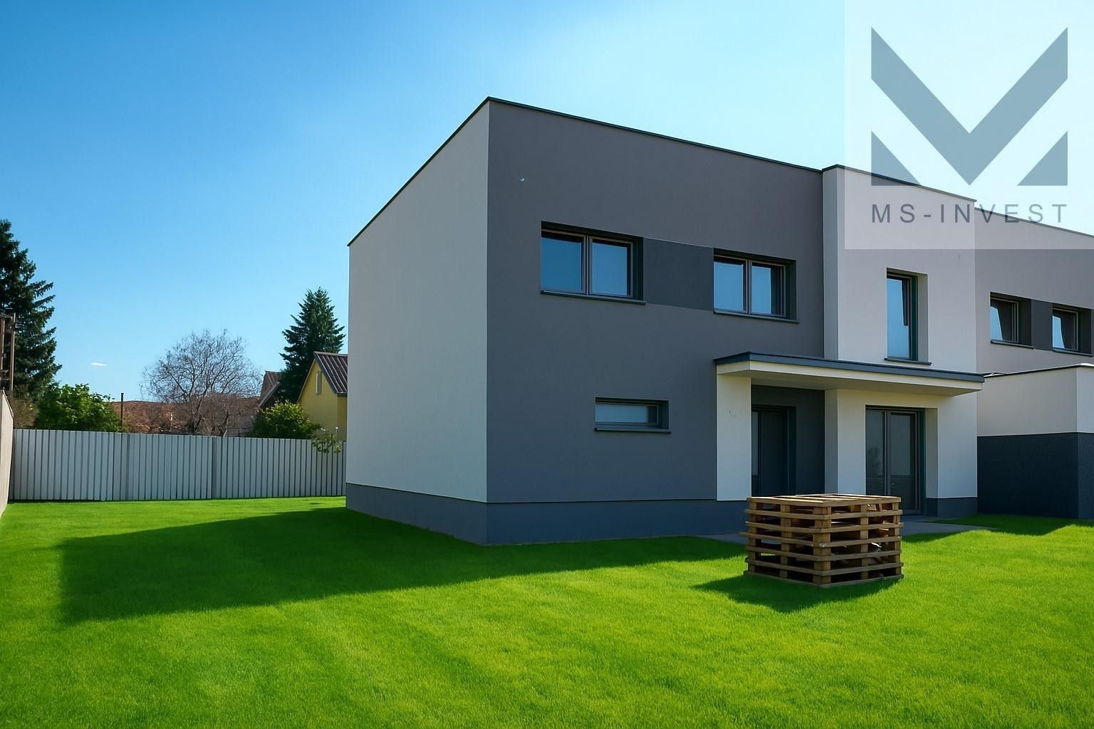 Ostatní, Trabantská, Praha, 160 m²