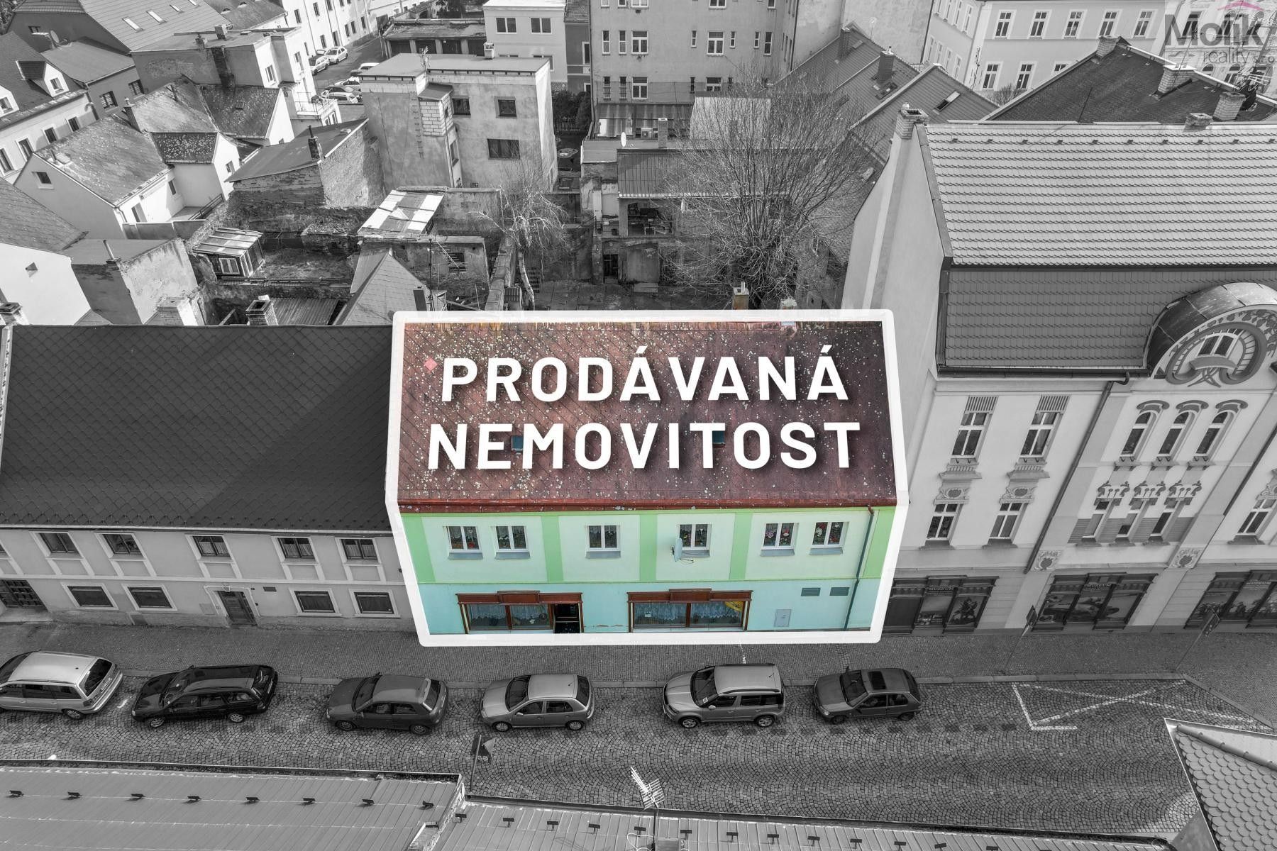 Prodej rodinný dům - nám. Republiky, Duchcov, 293 m²
