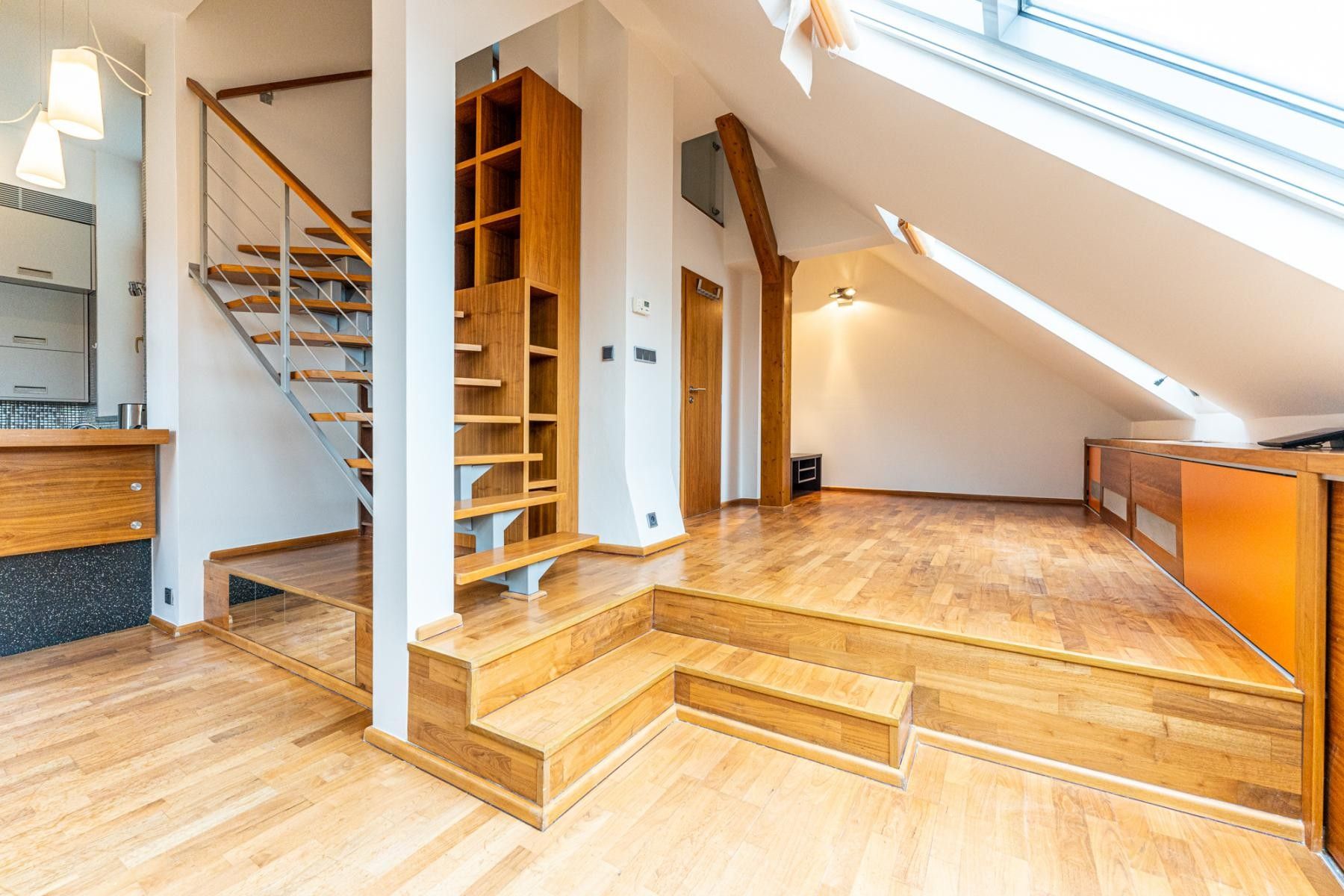 5+kk, Újezd, Praha, 154 m²