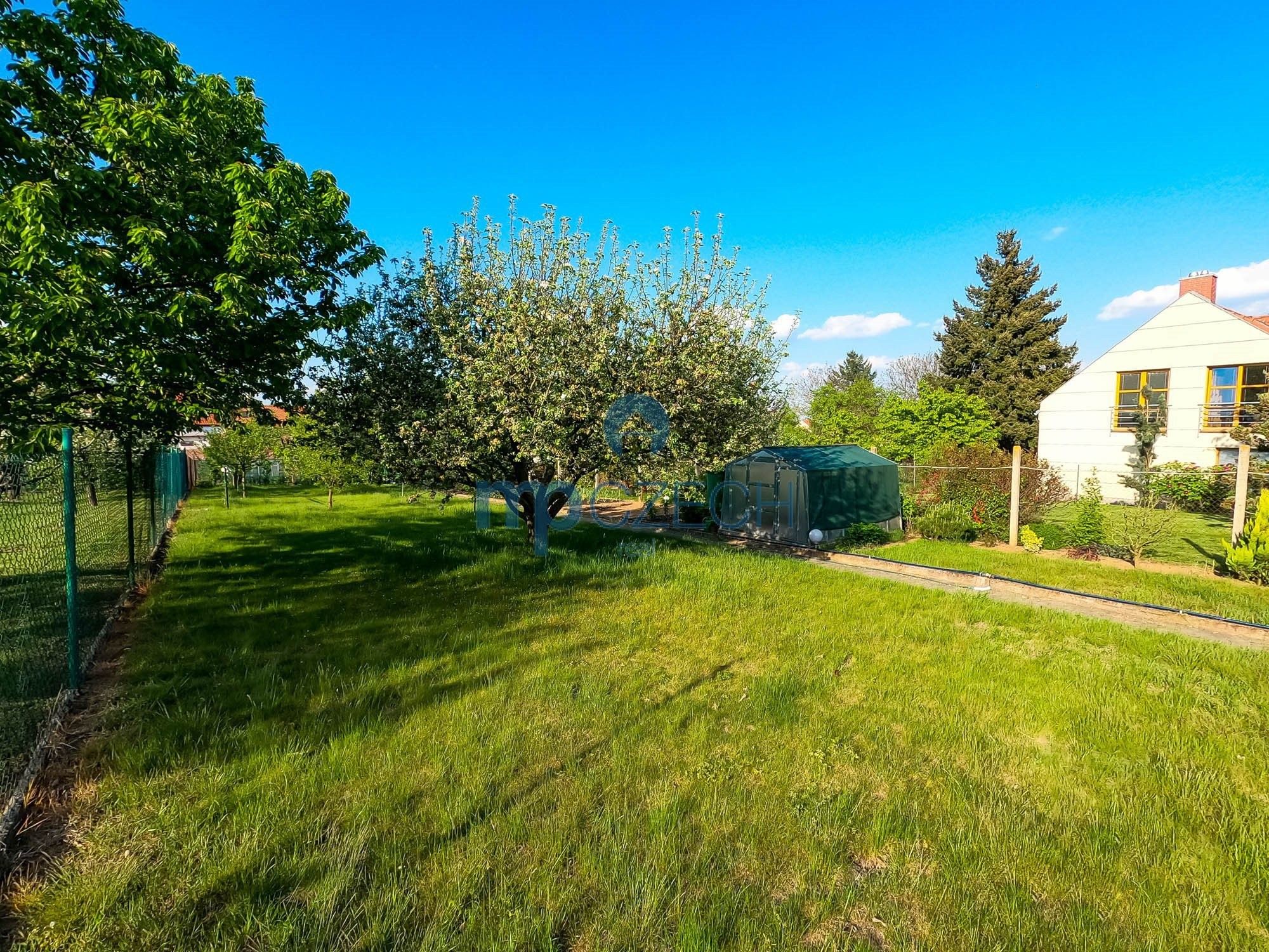 Prodej pozemek pro bydlení - Výpadní, Brno, 1 005 m²