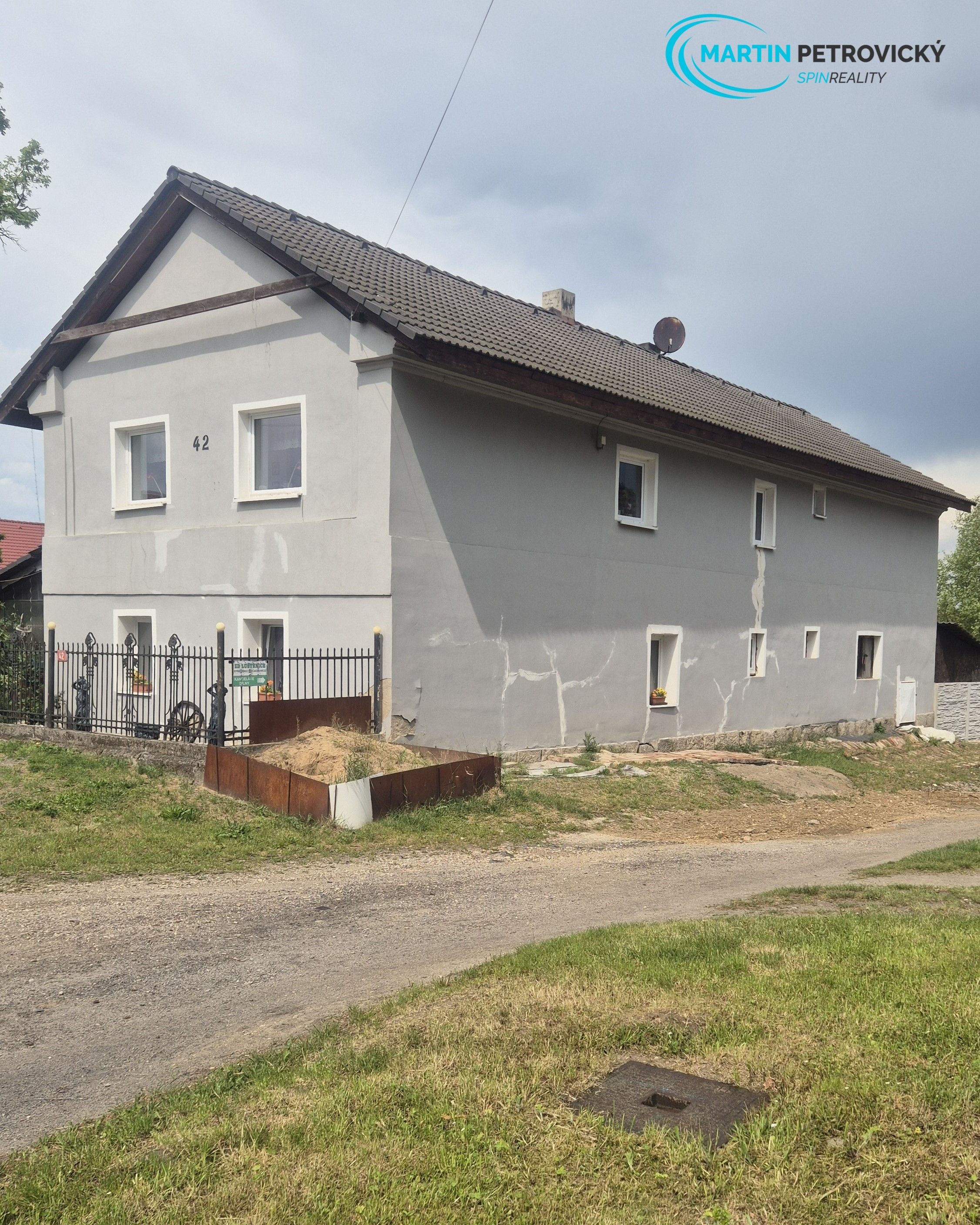 Prodej rodinný dům - Čachovice, 160 m²