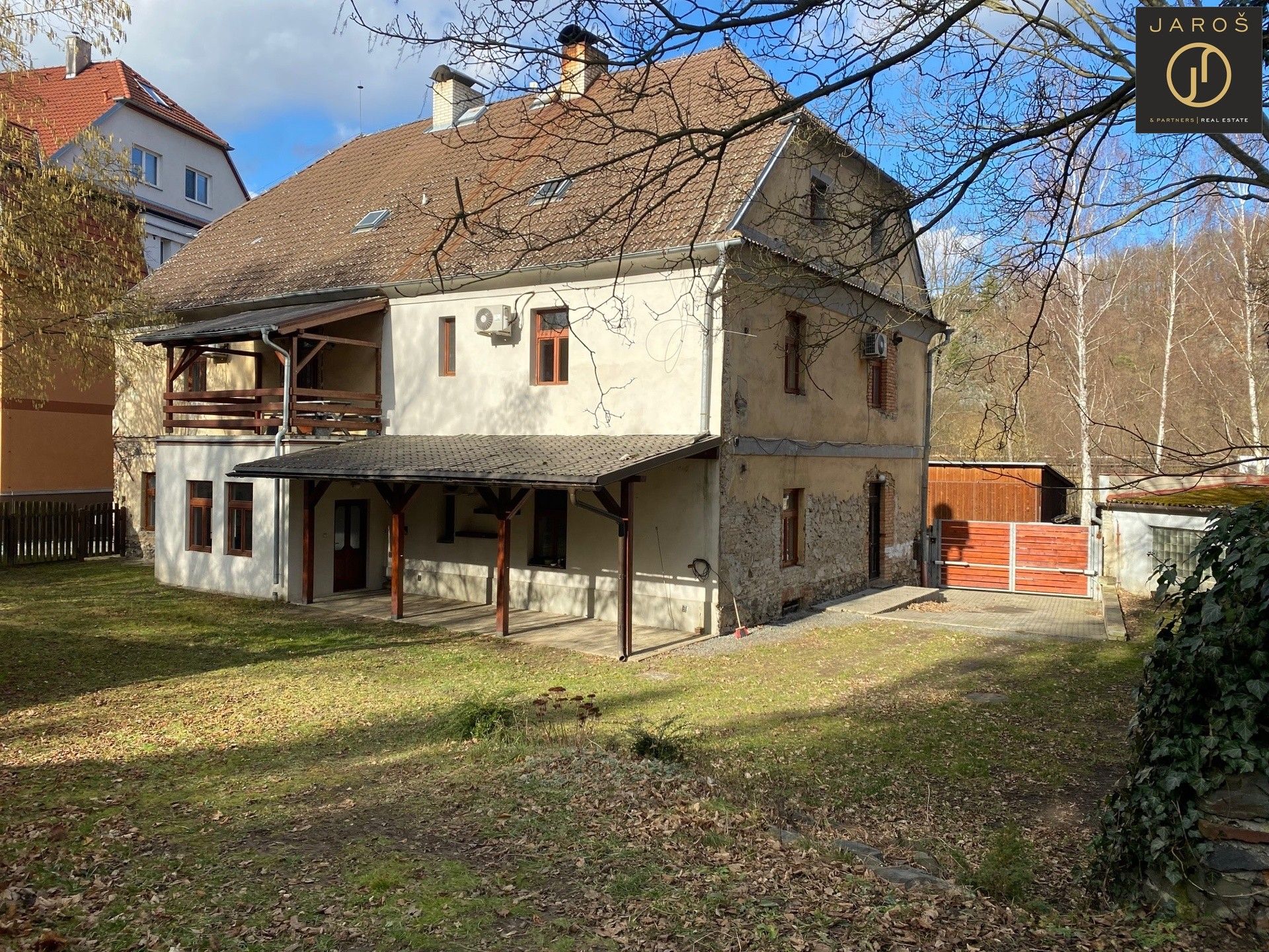 Ostatní, Roztoky, 1 581 m²