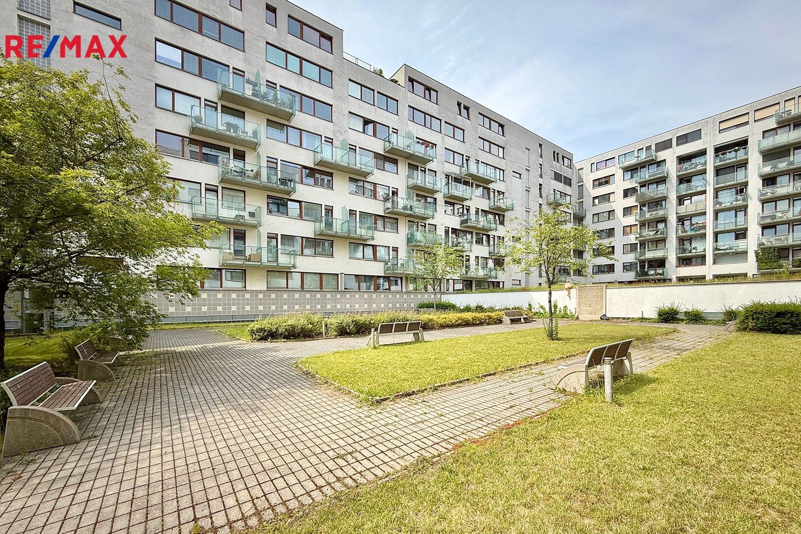 1+kk, Osadní, Praha, 33 m²