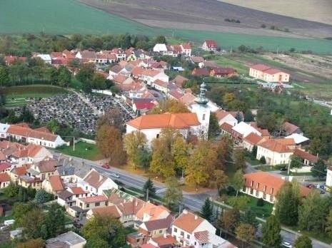 Zemědělské pozemky, Bánov, 60 000 m²