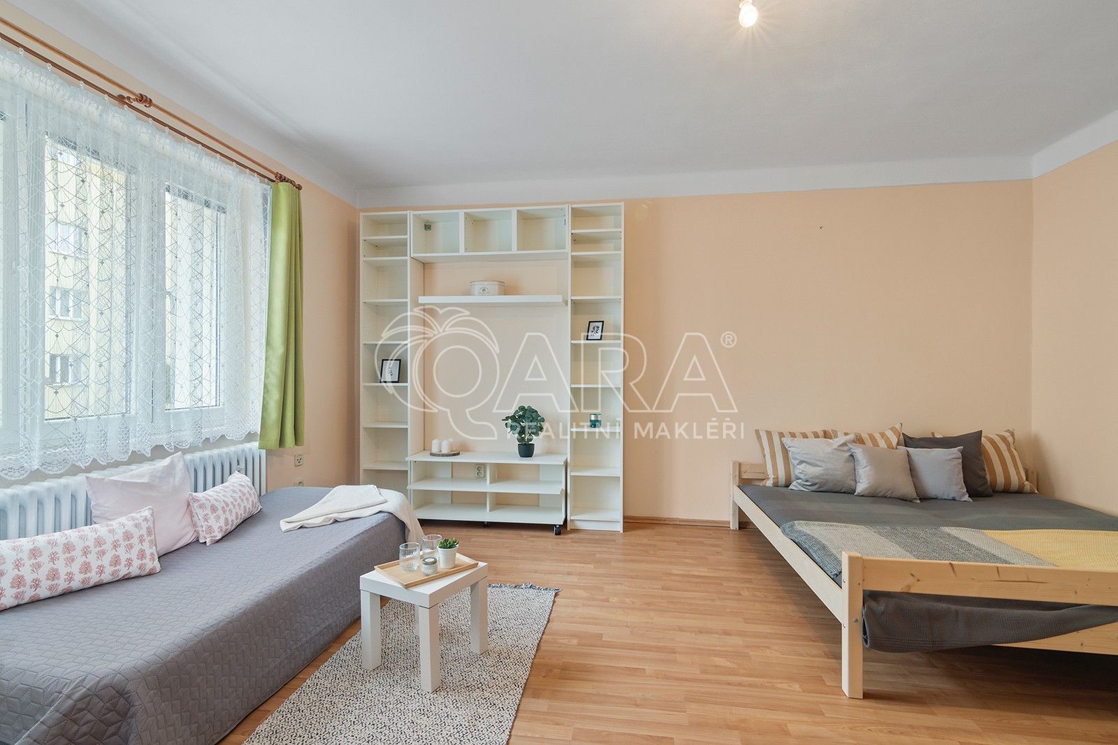 Prodej byt 1+1 - Sídliště, Davle, 41 m²