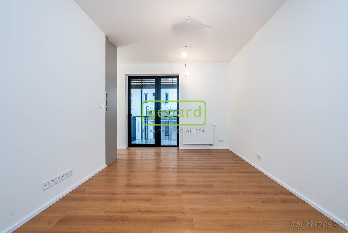 Prodej byt 1+kk - Praha, 182 00, 28 m²