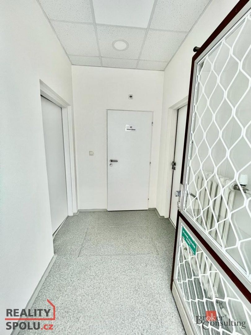 Pronájem byt 2+1 - Praha, 163 00, 40 m²