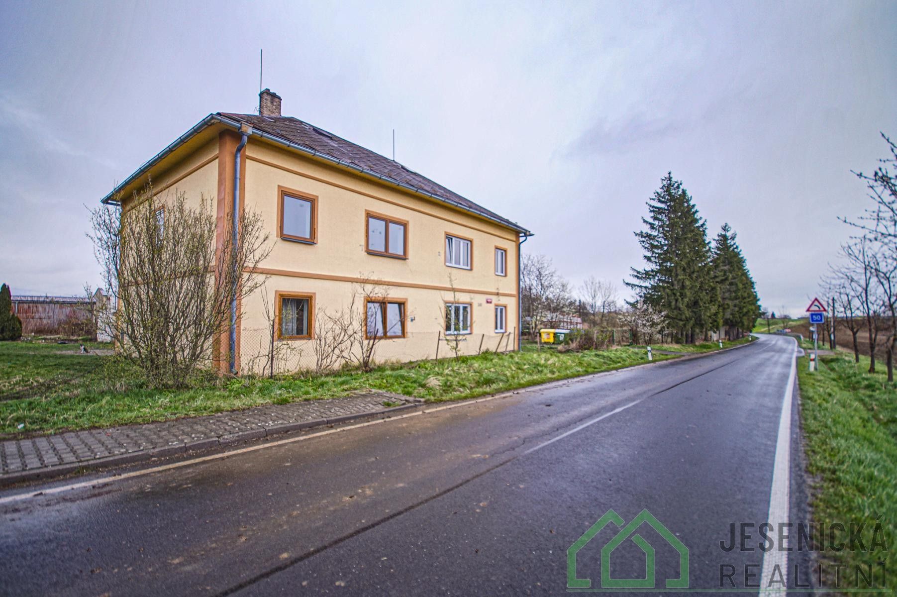 Prodej rodinný dům - Bernartice, Jeseník, 175 m²