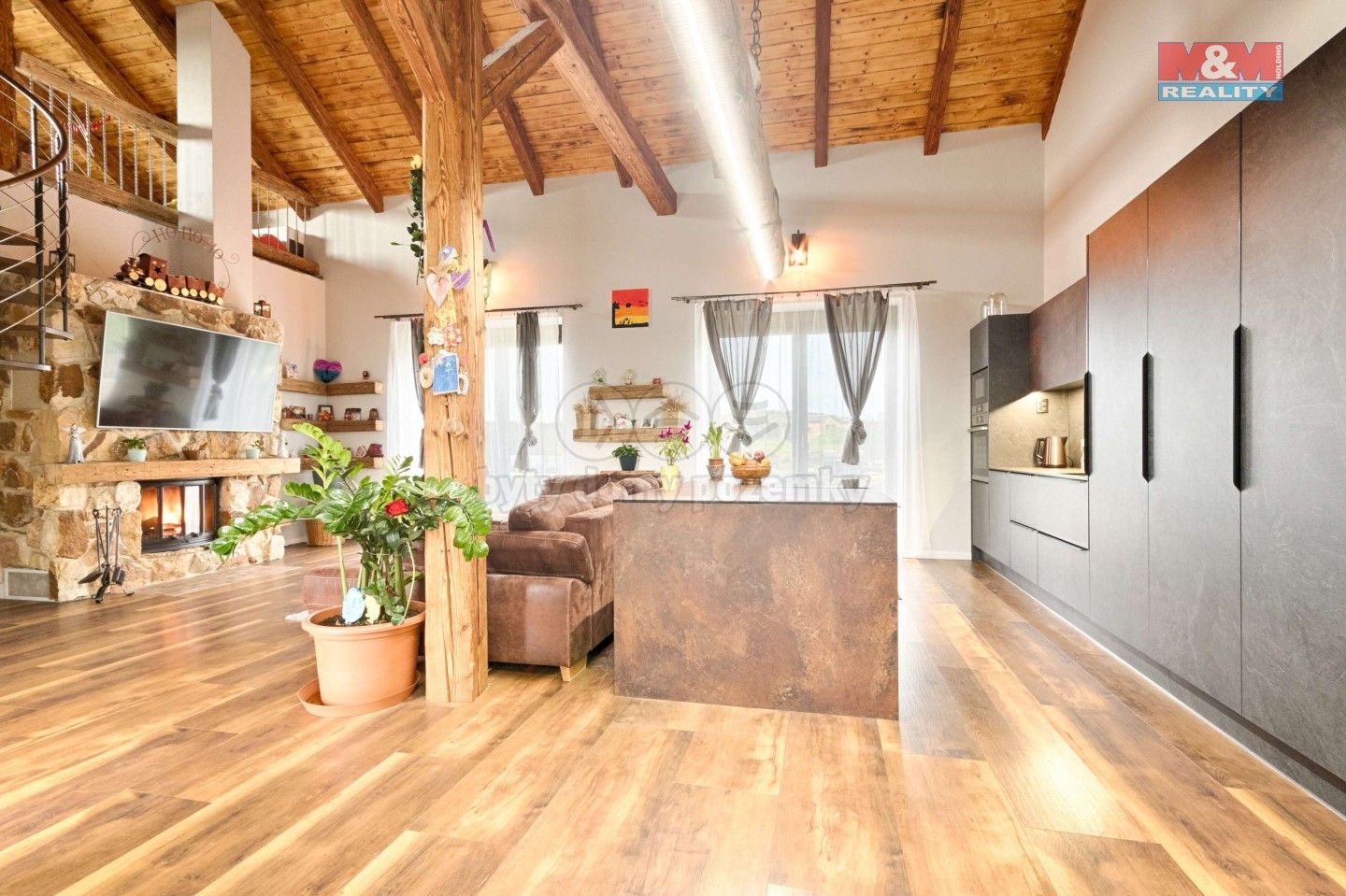 Prodej rodinný dům - Ostrov, Malšín, 253 m²