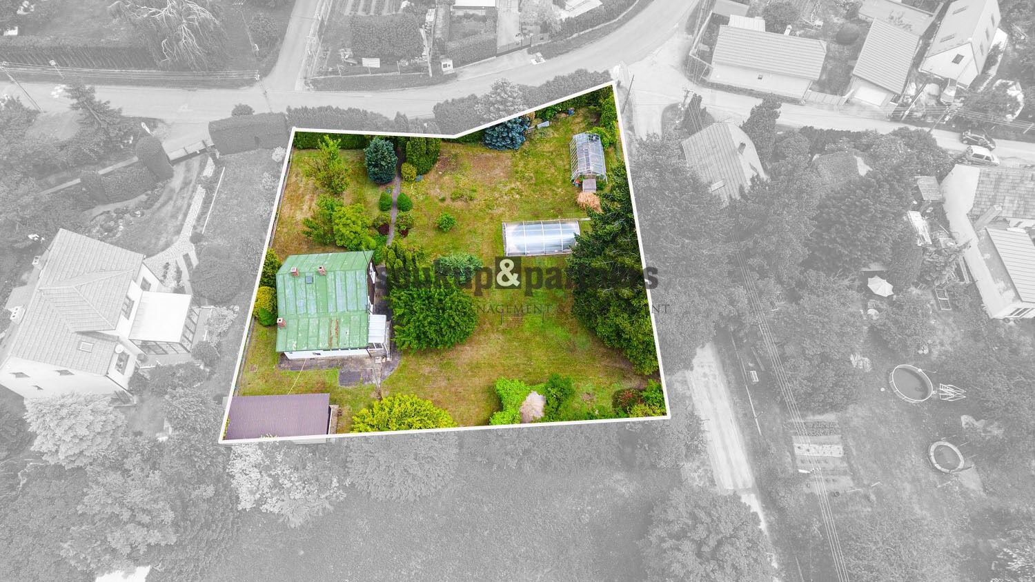 Prodej rodinný dům - Pražská, Máslovice, 73 m²