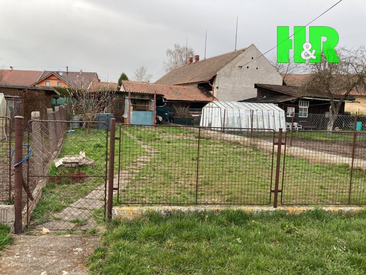 Pronájem zahrada - Staré Hradiště, 200 m²
